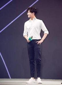 娱乐吃瓜酱杨洋,娱乐吃瓜酱中的璀璨明星